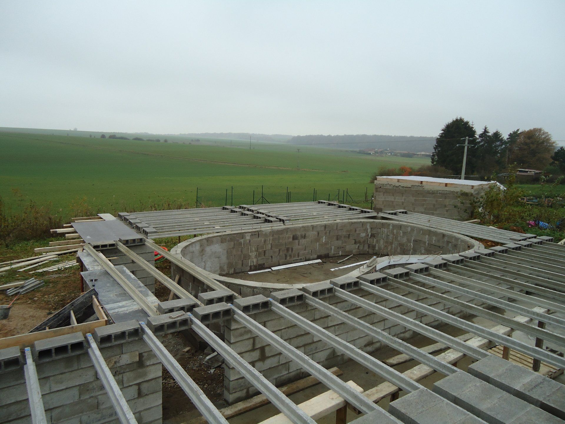 Construction de pavillon et piscine