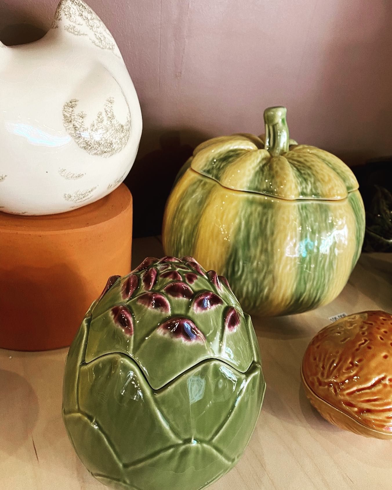 Vaiselle végétale signée