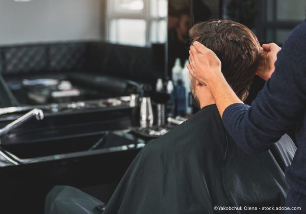 Ma Griffe Friseure Mann beim Friseur