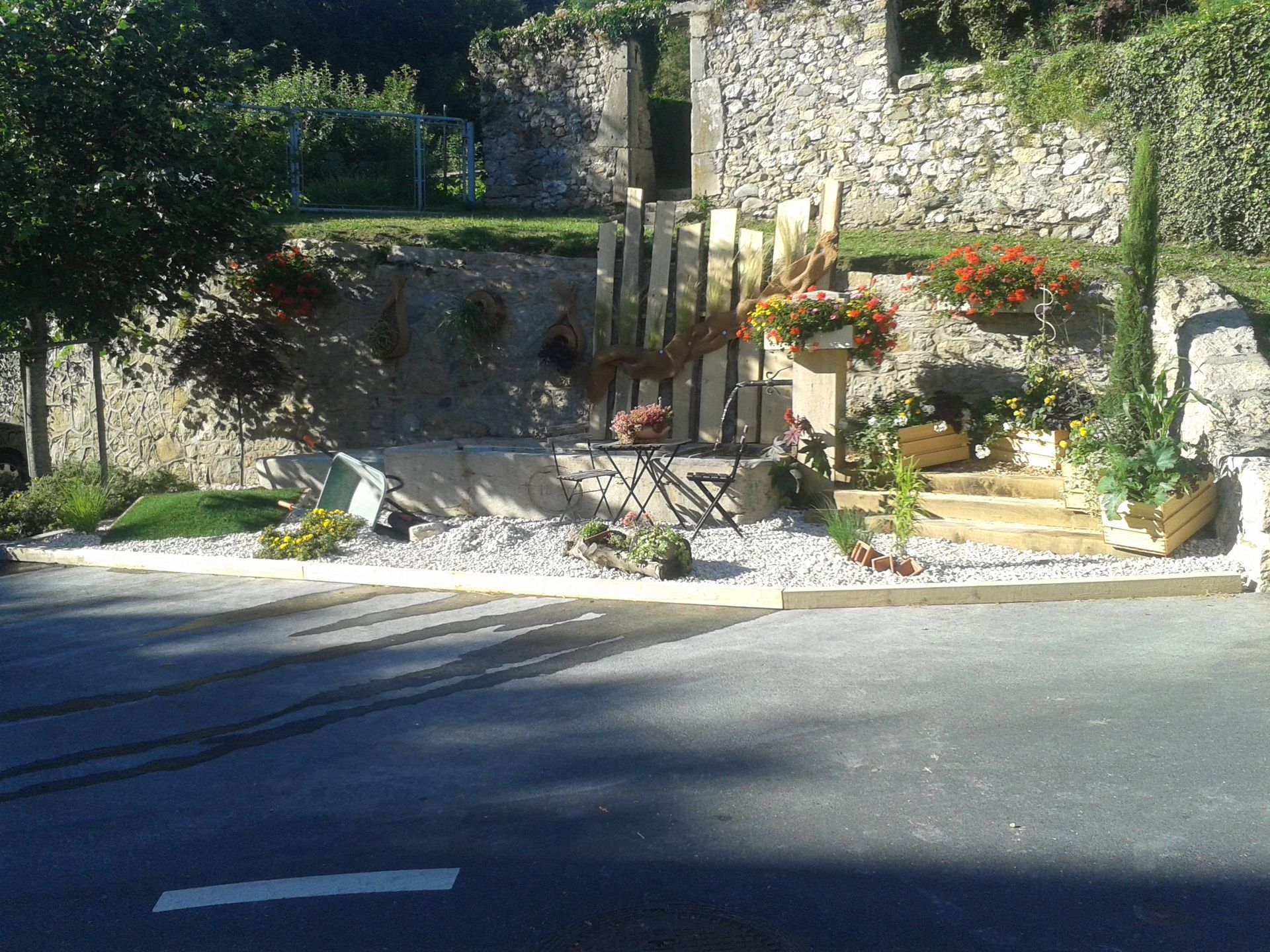 Décoration de fontaine - Favey Création