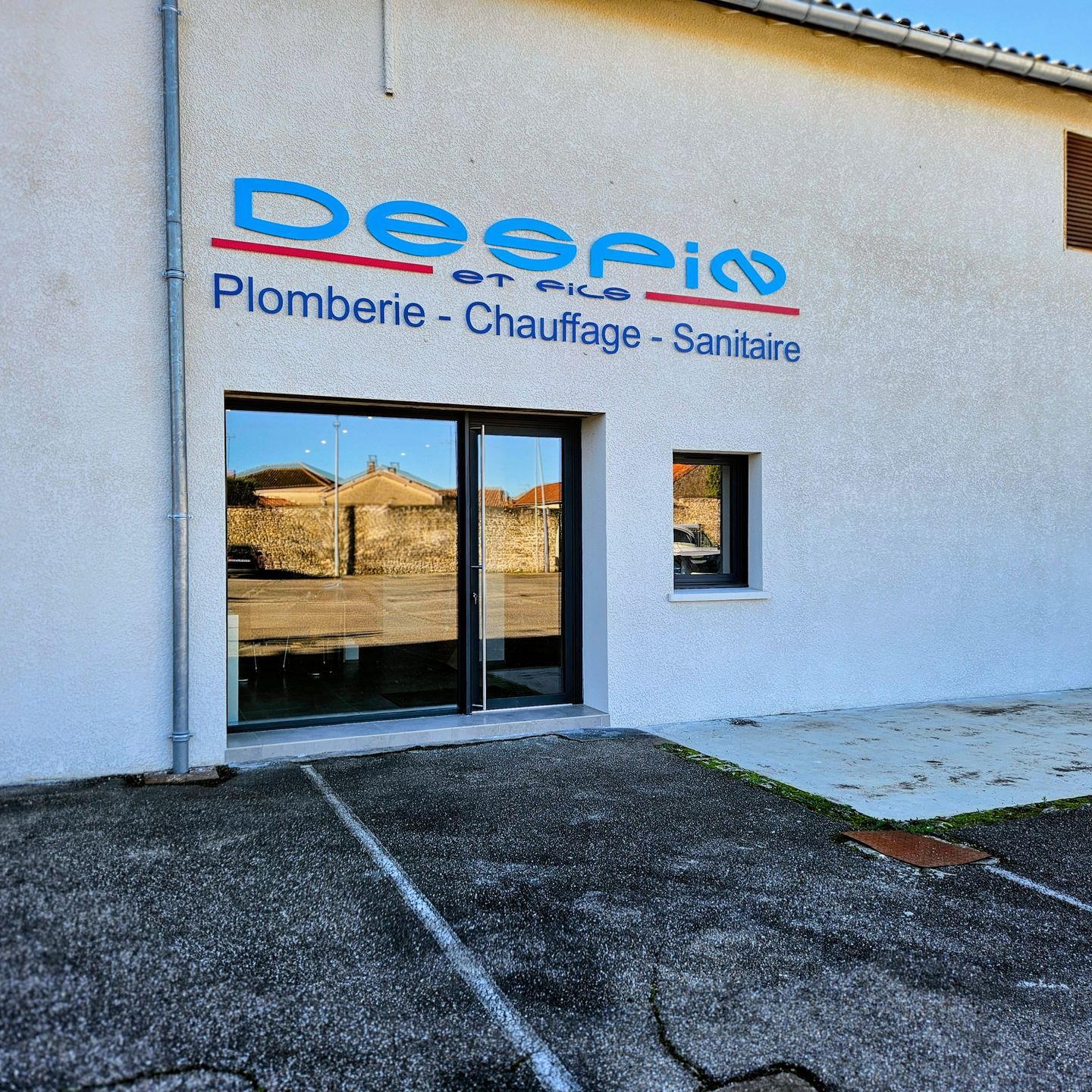 Façade de l'entreprise Despin et Fils