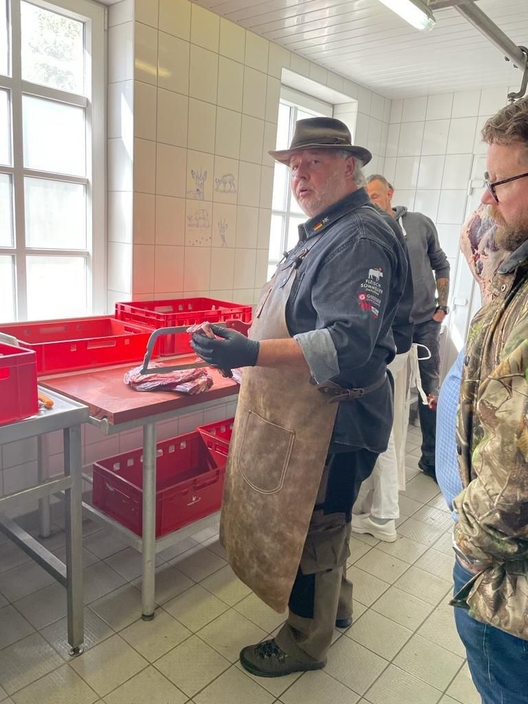 Jagd in Lütetsburg – Damwild Total vom Allerfeinsten – Lütetsburg 09.08.23