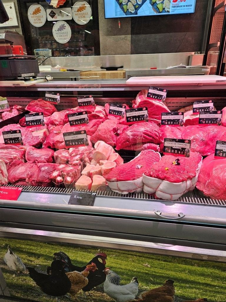 Reise mit Klaus Breinig zum Thema Charoluxe - rund um Charolles (Burgund) - Züchter - Fachhandel - Produktion - Zerlegung 13. - 15.04.26