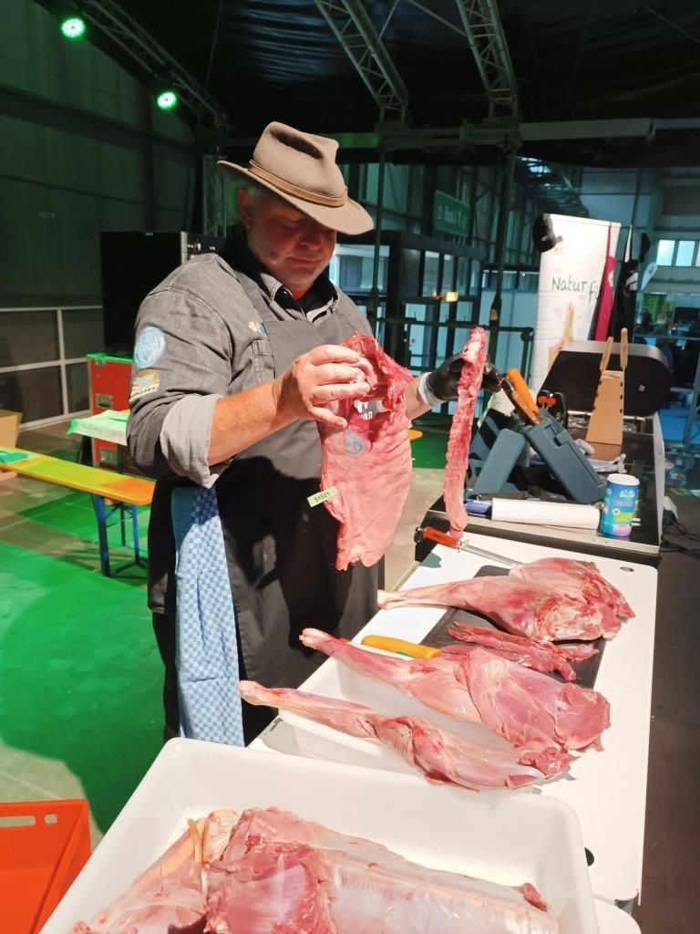 Jagd & Angeln – Bühnenshow mit Wild Total – Reh - Wildschwein – Muffel – Leipzig 06. – 08.10.23