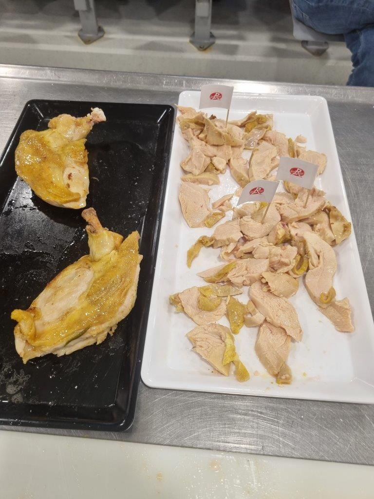 Rouge Geflügel vom feinsten – Fleischermeisterkurs bei Heyne in der HWK –  
Weiterstadt 13.11.23