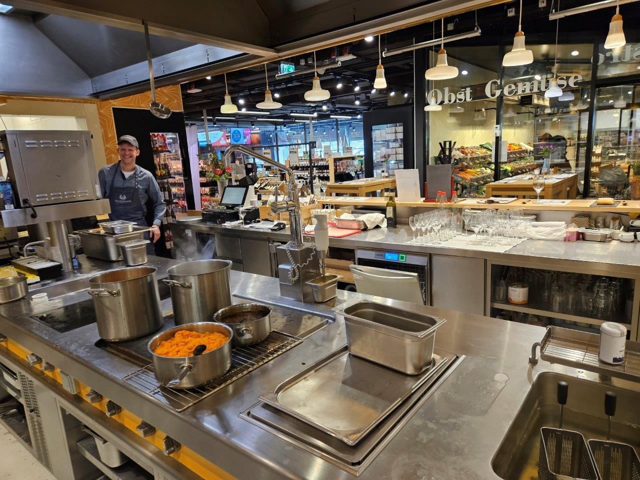 Frz. Geflügel vom feinsten - Kundenabend mit Spitzenmenü - Frische Paradies Leipzig 24.04.24