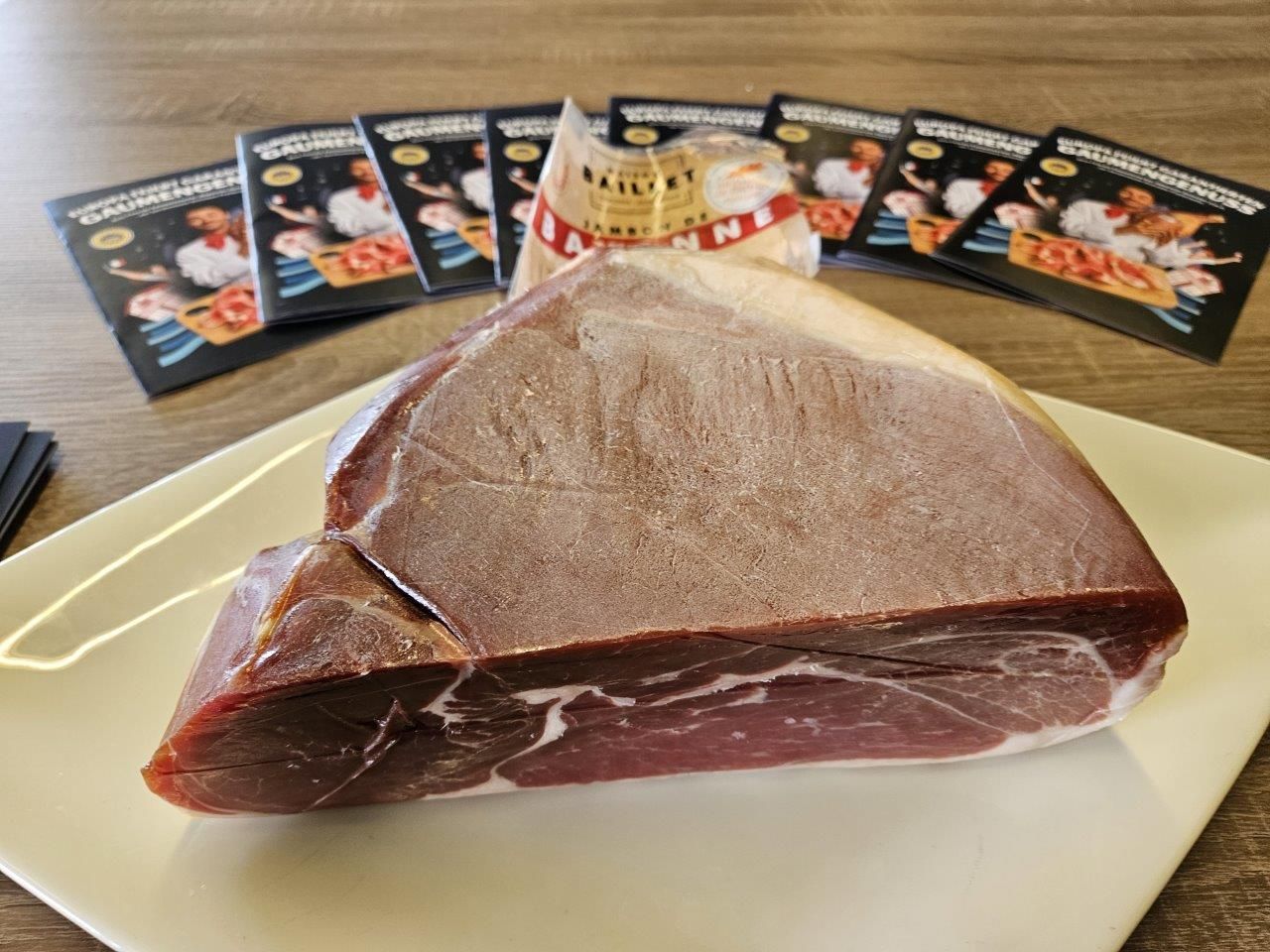 Bayonner Schinken aus der Region Südwest Frankreich - Köche Oberstufe Klasse 2 - Koblenz 11.09.24