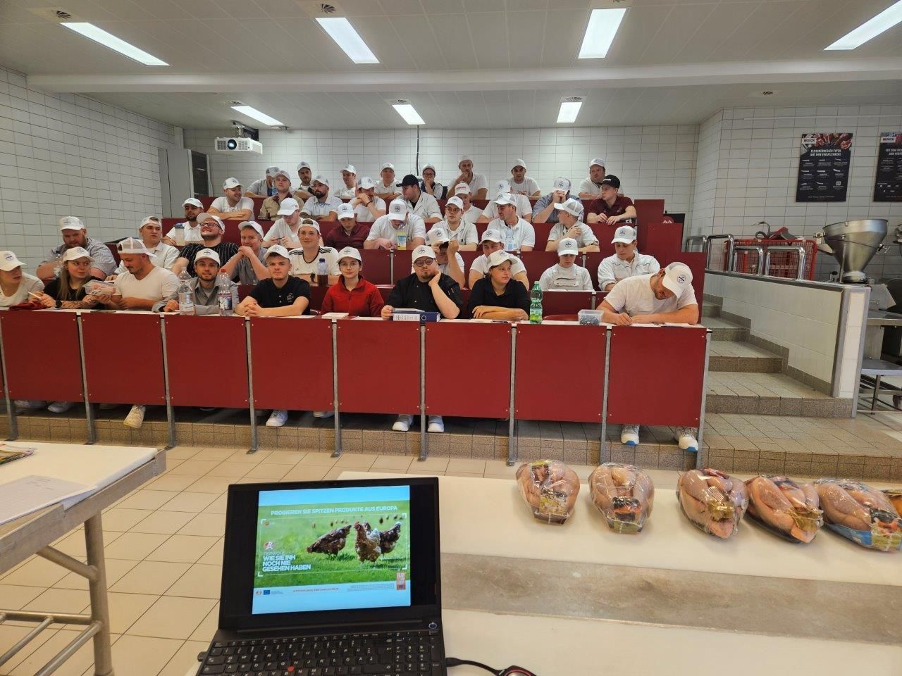 Bestes Label Rouge Geflügel - Meister- und Verkaufsleiterkurs - Fleischerschule Augsburg 02.10.24