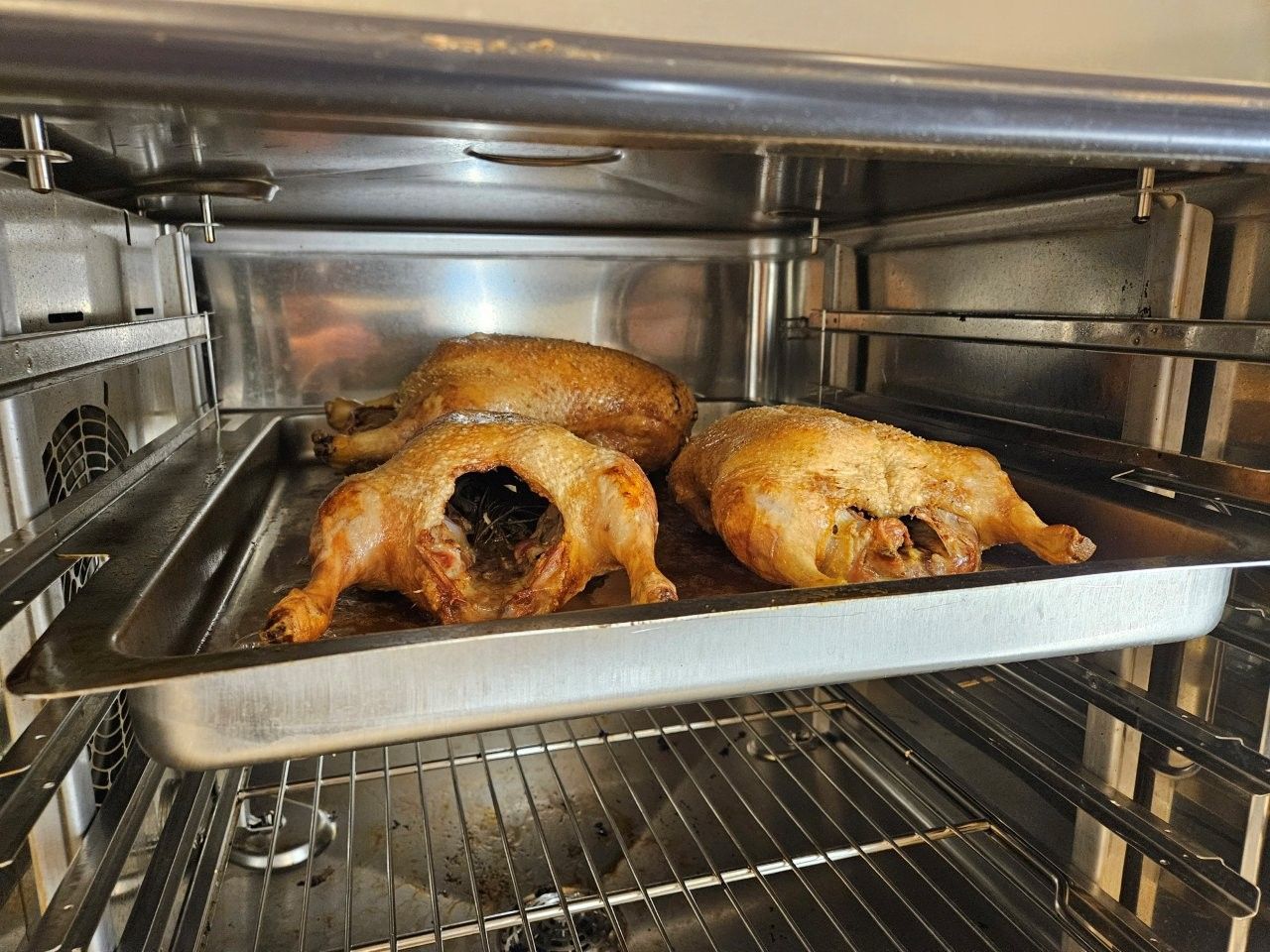 Grbratene Ente im Backofen