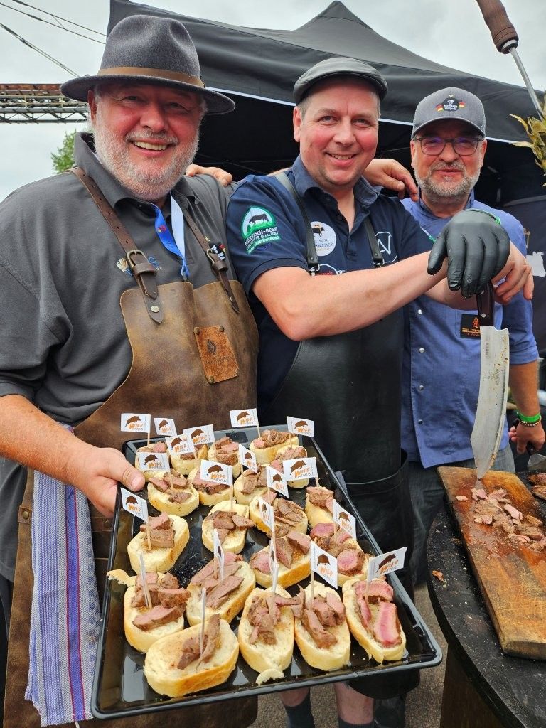 Deutsche Grillmeisterschaft der GBA - Fleischsommelier Deutschland e.V. vor Ort - Ferropolis 26. - 27.07.25