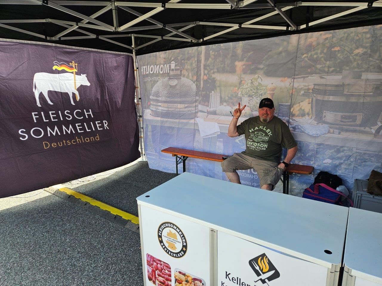 Harley Days und BBQ Court - Fleischsommelier Deutschland e.V. - mit Freilandhähnchen - Hamburg 28. - 30.06.24