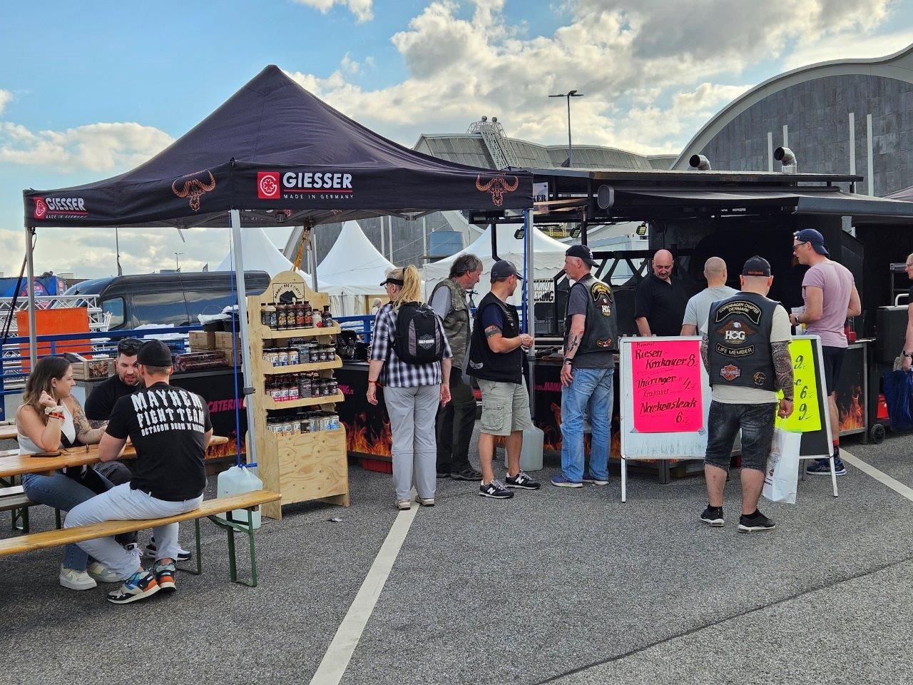 Harley Days und BBQ Court - Fleischsommelier Deutschland e.V. - mit Freilandhähnchen - Hamburg 28. - 30.06.24