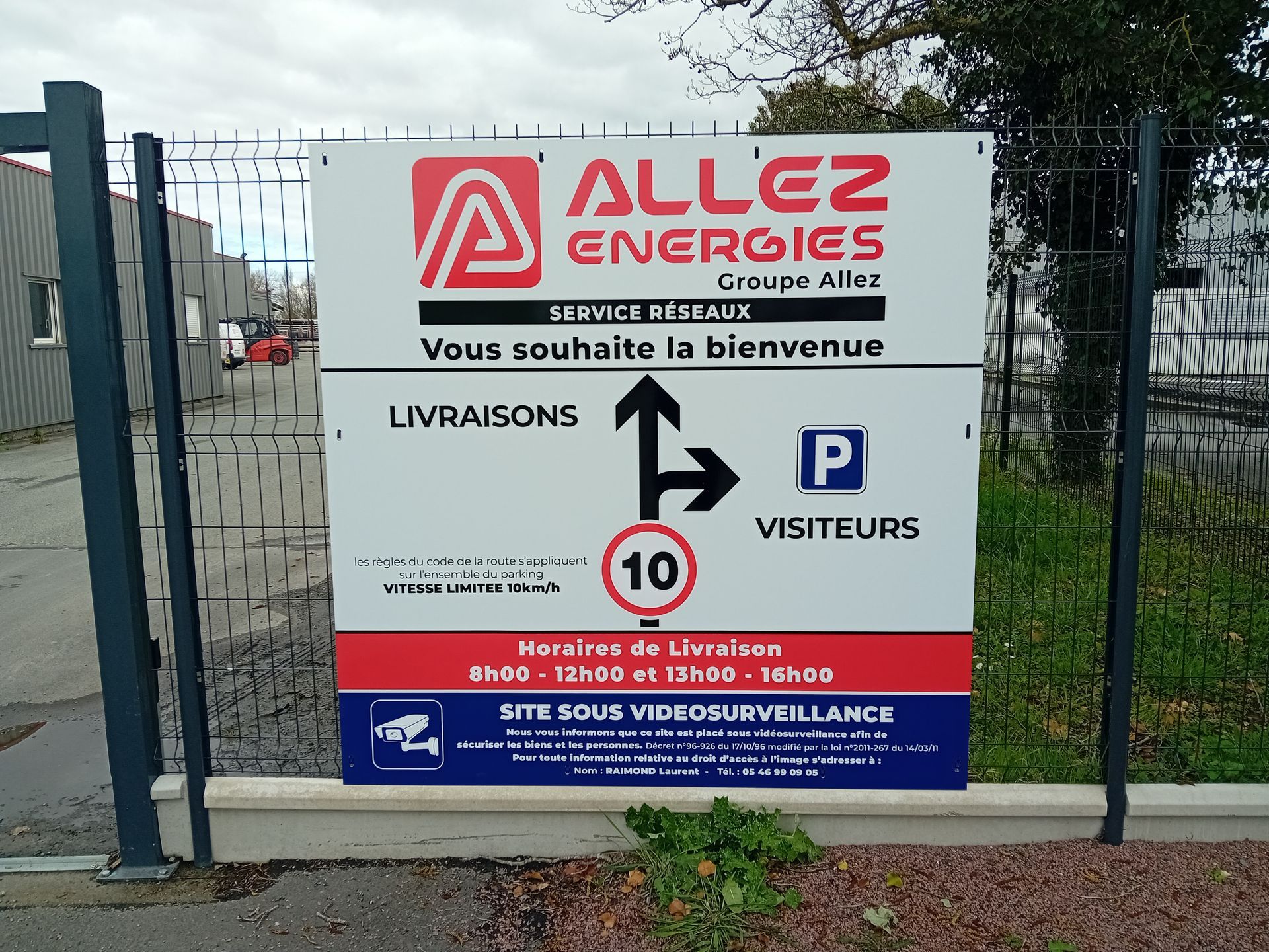 signalétique extérieure allez