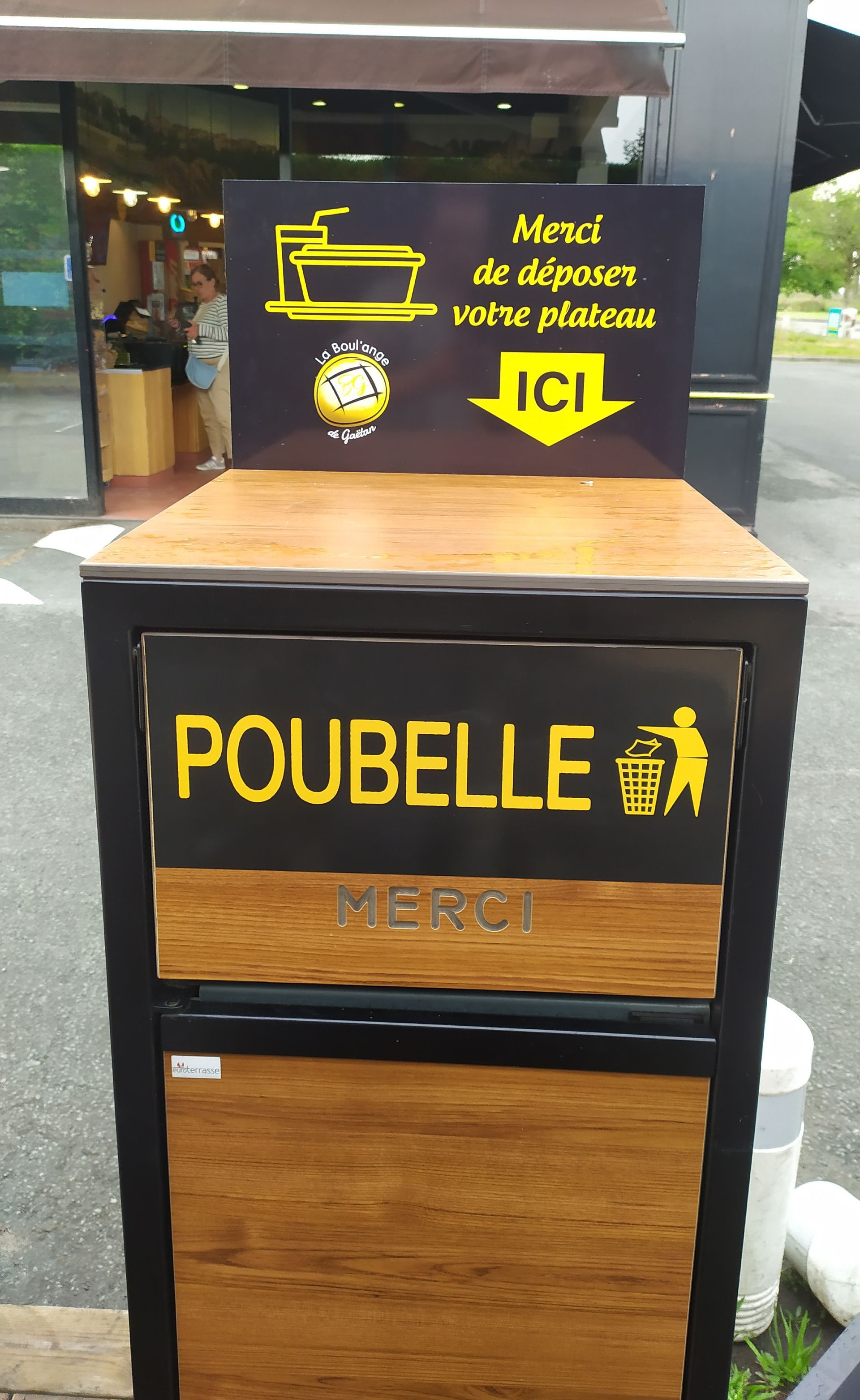 signalétique poubelle autrefois le pain