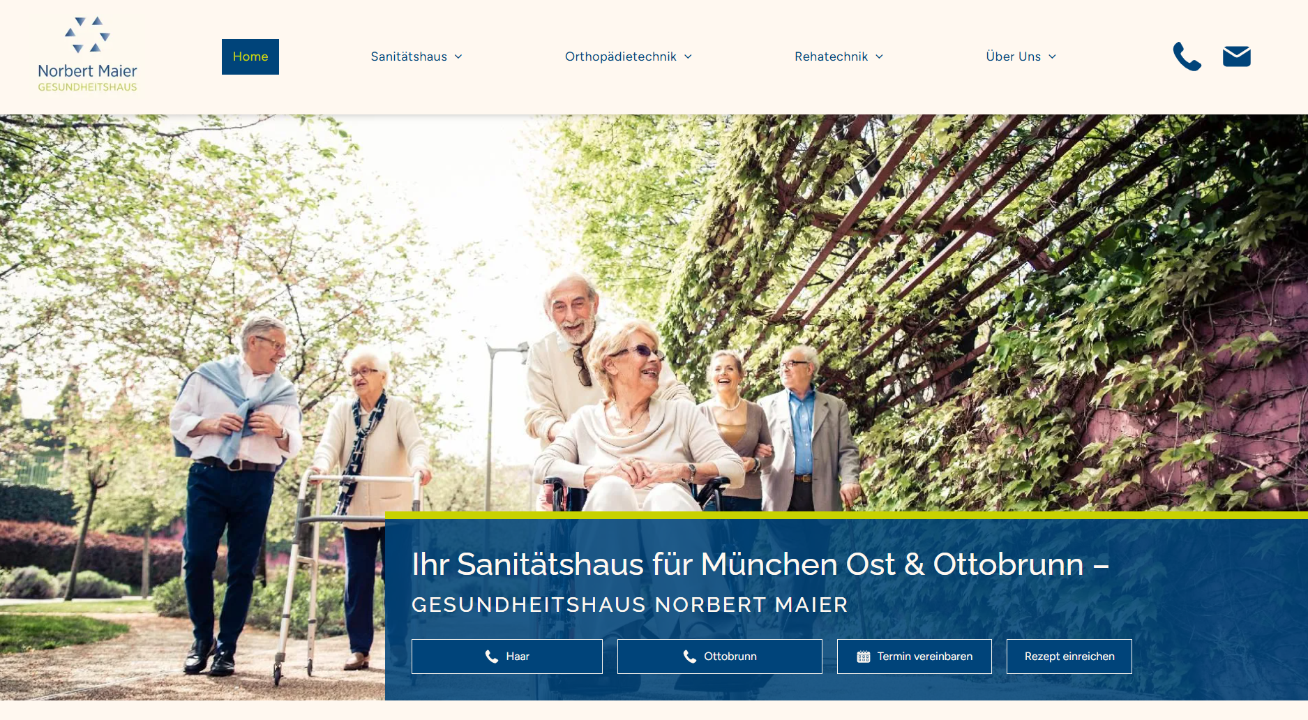 Mehrere Senioren mit Rollstuhl und Rollator