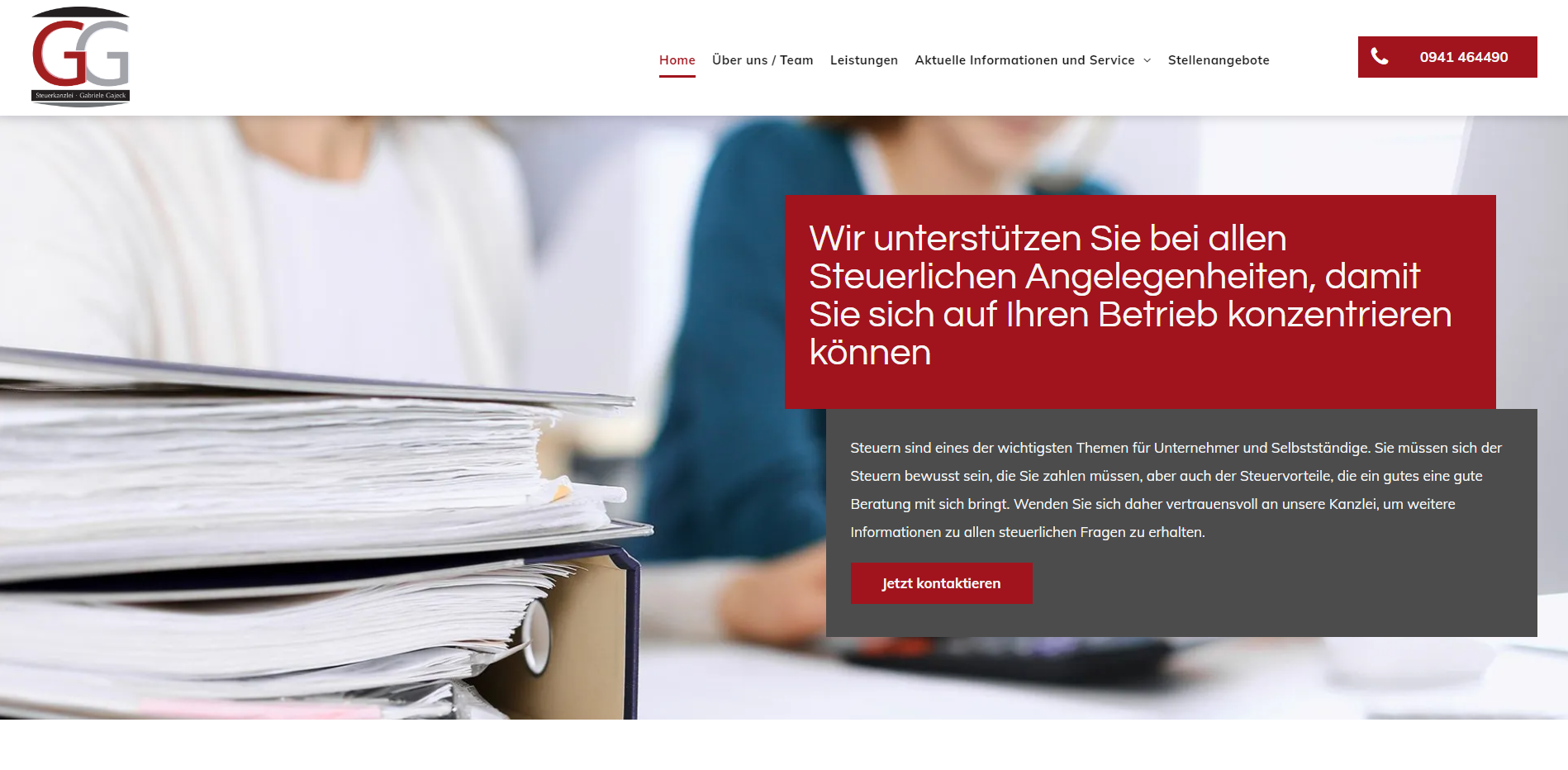 Website mit Texten zu Steuerthemen und Berufstätigen.