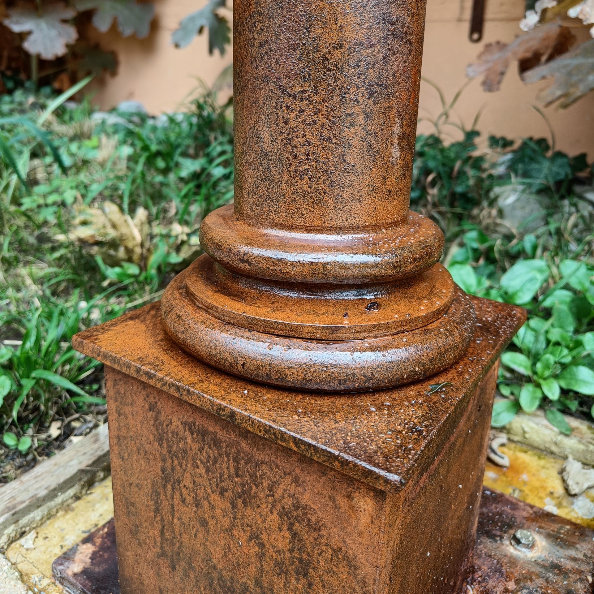 Säulenbasis Vordach Detail