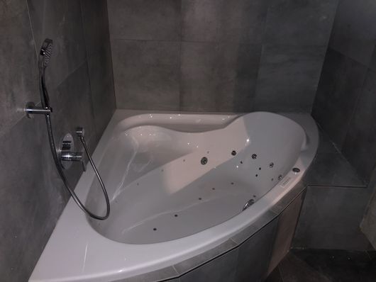 Rénovation et installation de vos douches, baignoires et lavabos - Costa Chauffage