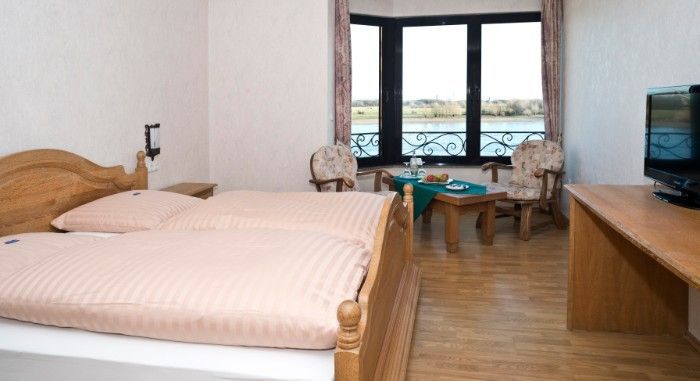 Doppelzimmer mit Rheinblick