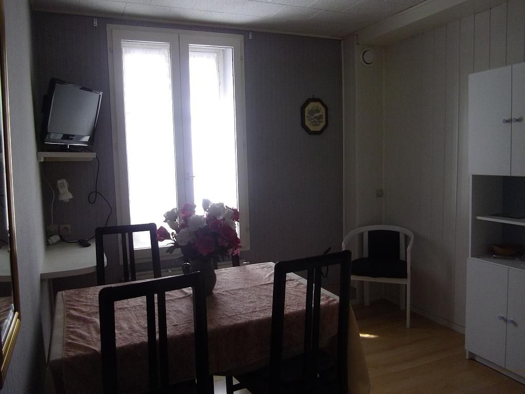 F2+**Nº 104 pièce à vivre