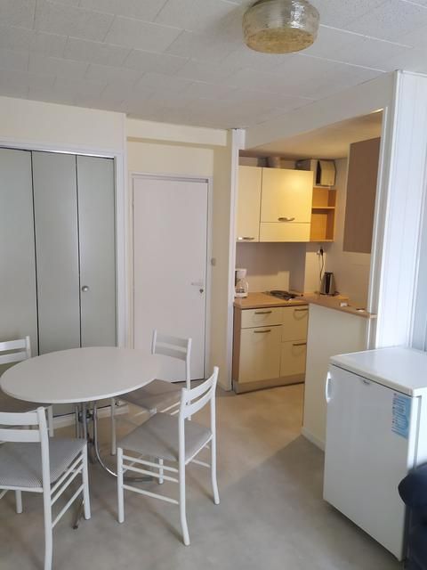 F2+**Nº 209 cuisine/salle à manger