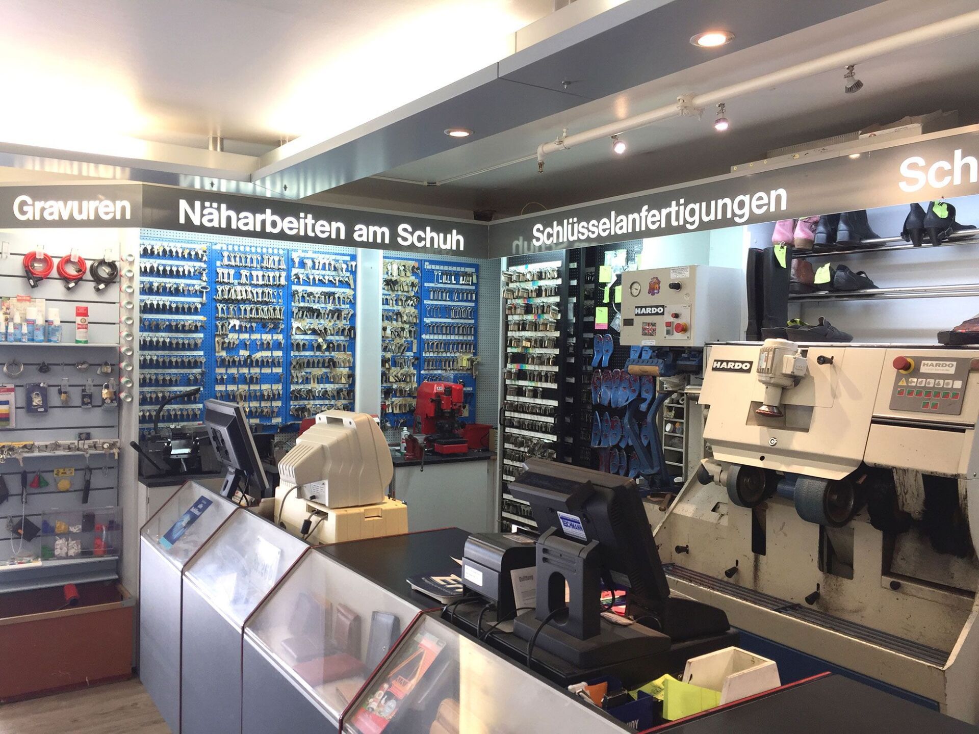 Dienstleistungsservice by Rossi