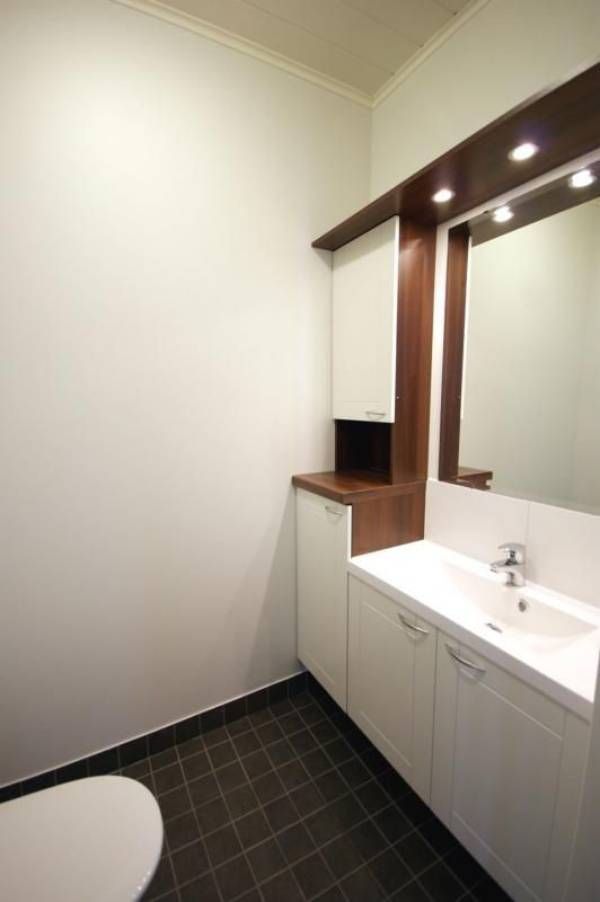 uudistettu kylpyhuone