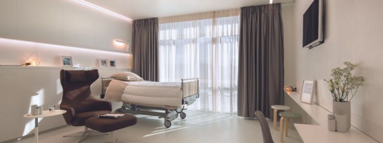 TV dans une chambre de clinique