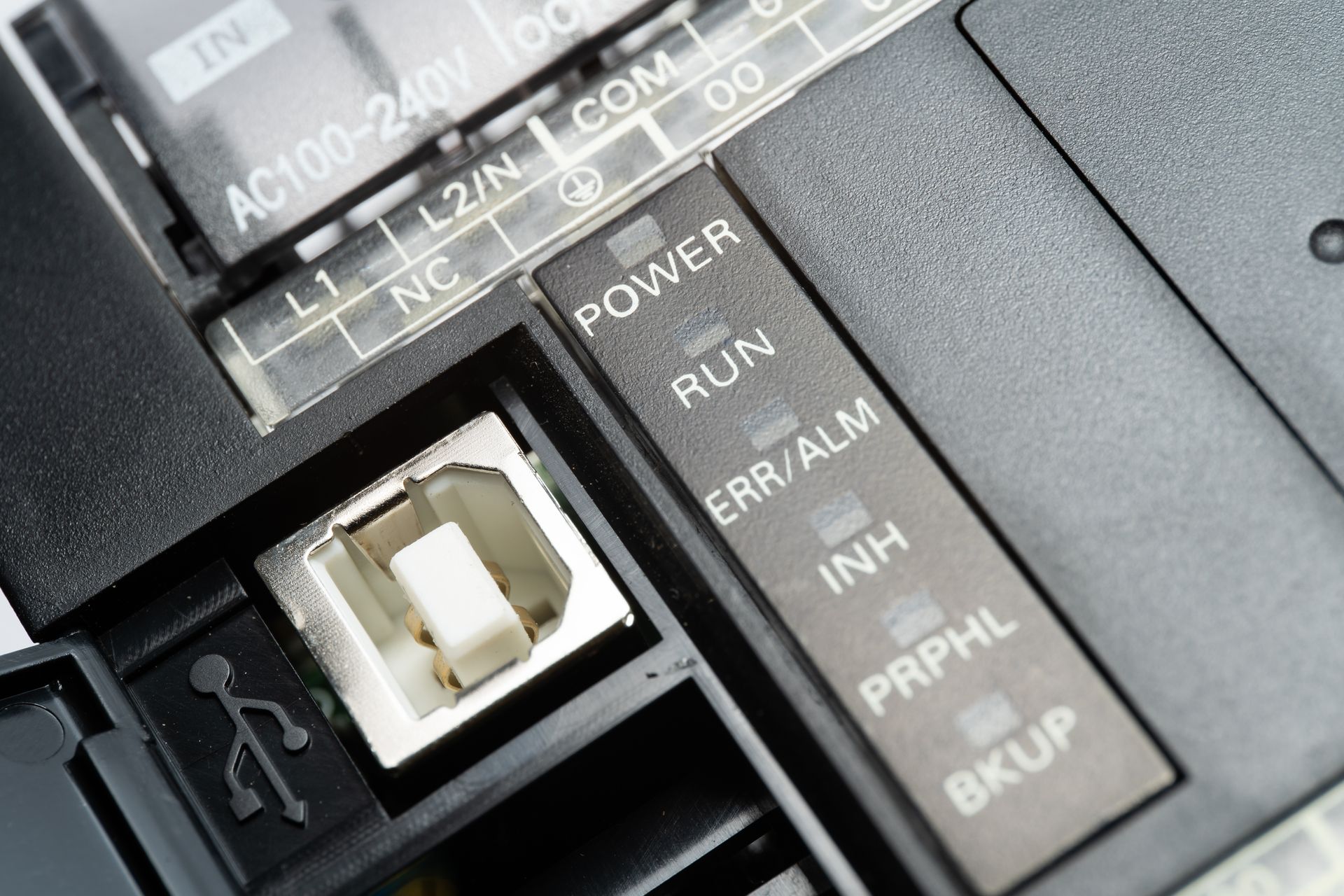 Venta de equipos electrónicos para procesos de automatización