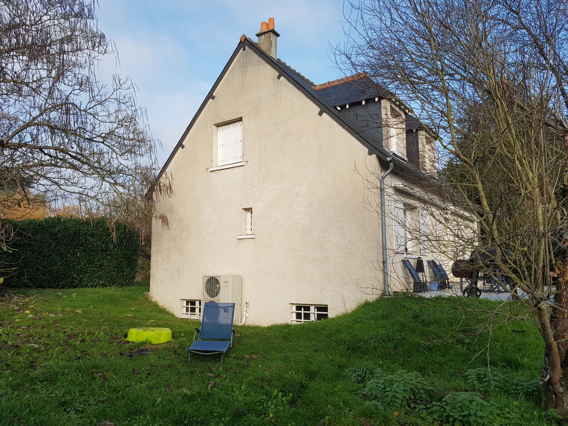 Maison individuelle en attente d'ajout d'une rénovation
