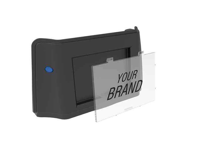 Ein schwarzes Gerät mit einem deutlichen Schild mit der Aufschrift „Ihre Marke“.