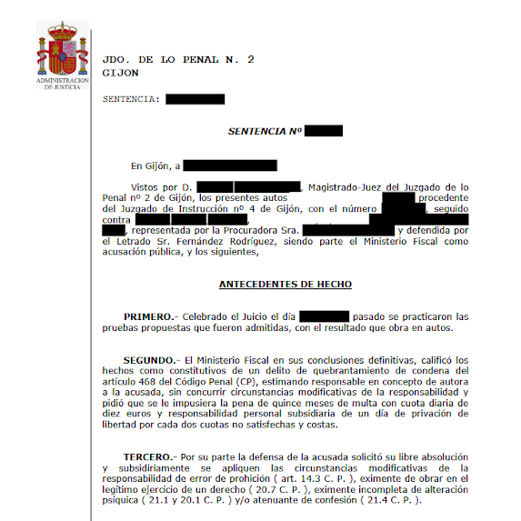 Documento oficial español con escudo de armas y datos personales tachados en la parte superior.