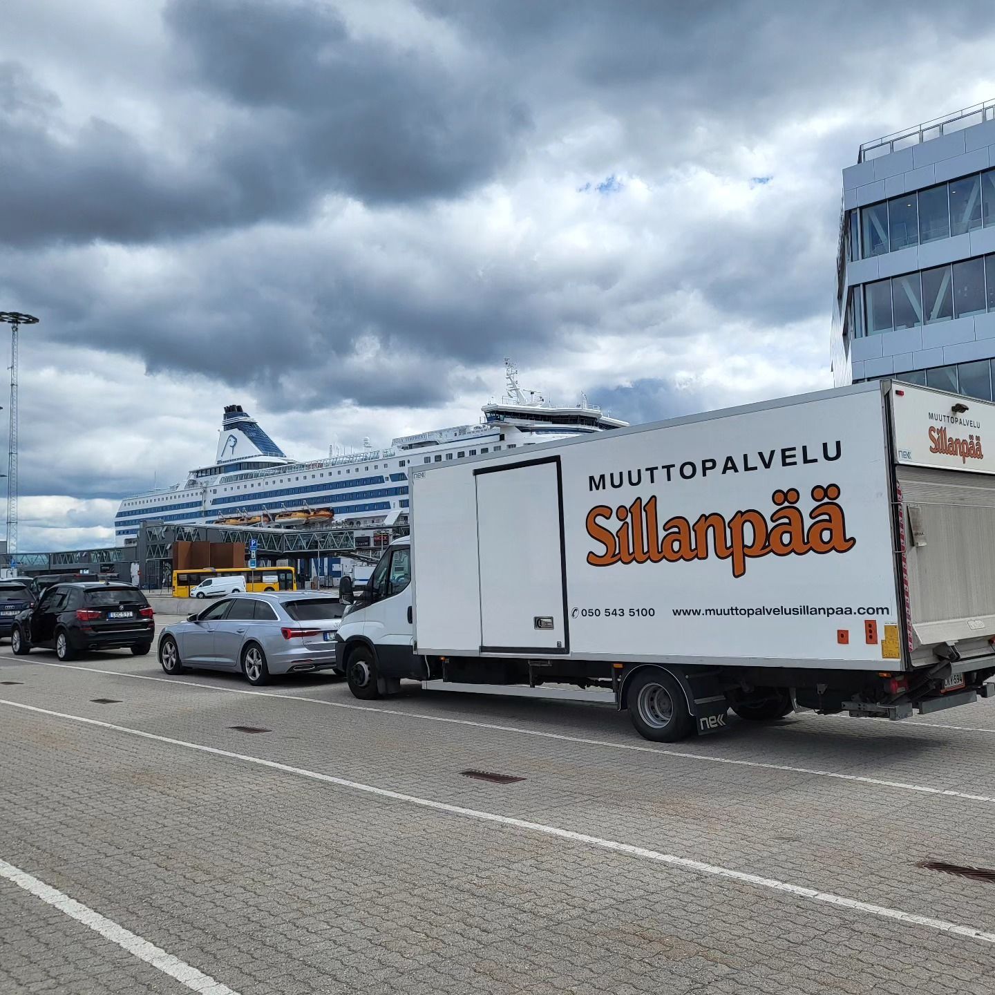 Muuttopalvelu Sillanpään kanssa muutto sujuu ongelmitta.