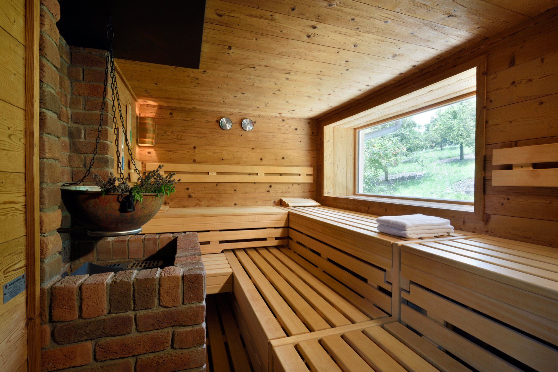 Wellness SPA Erholung Dampfbad Sauna Ruhe Entspannung Day