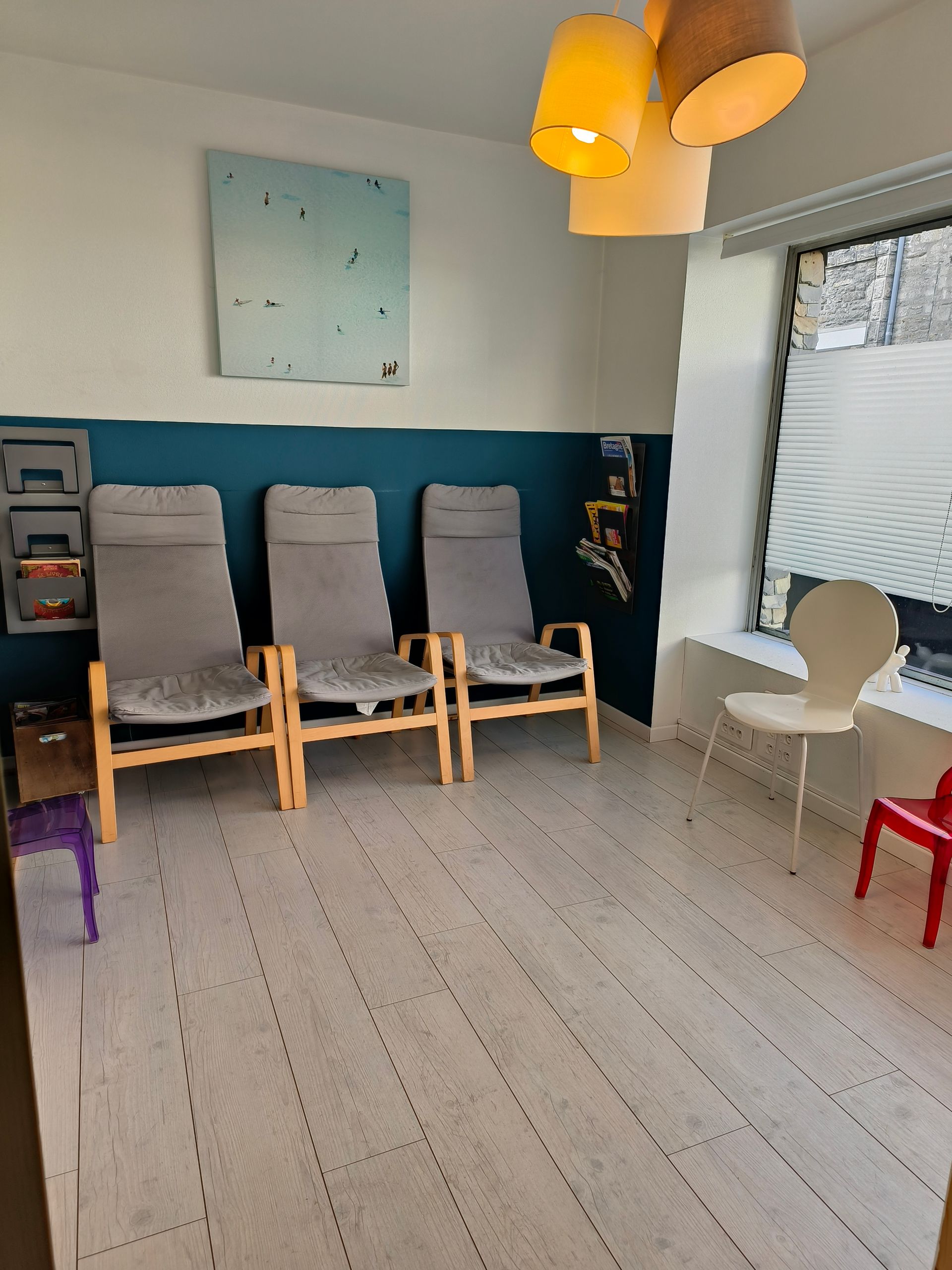 Vers la page Le Cabinet.