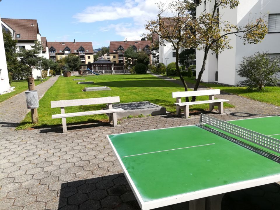 Fischer Immobilien und Verwaltungen – Tischtennisplatte