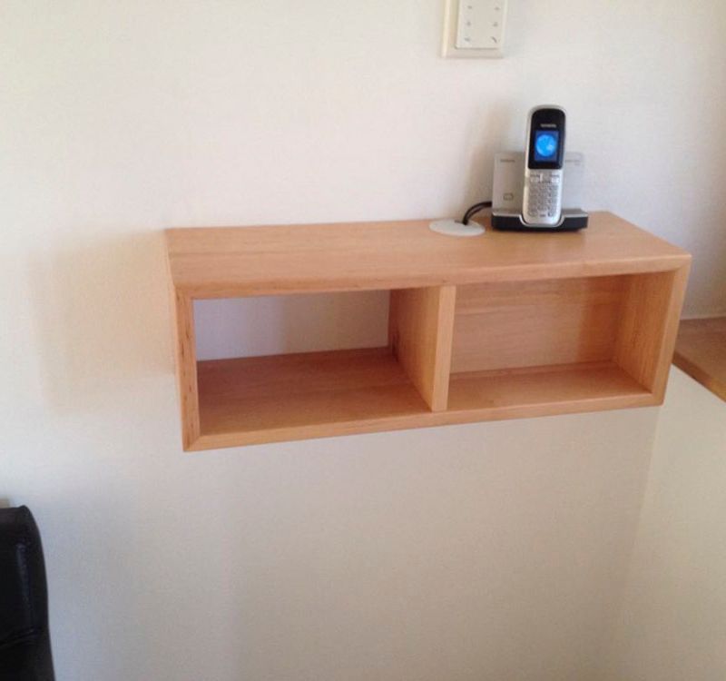 Ein kleines Hängeregal