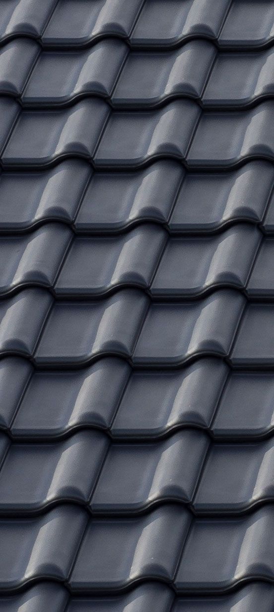 Tuiles noires vue de près