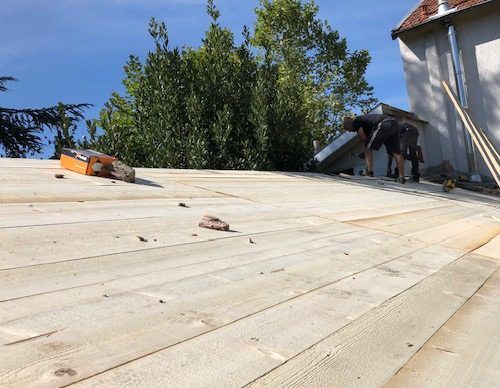 Couverture en cours de rénovation