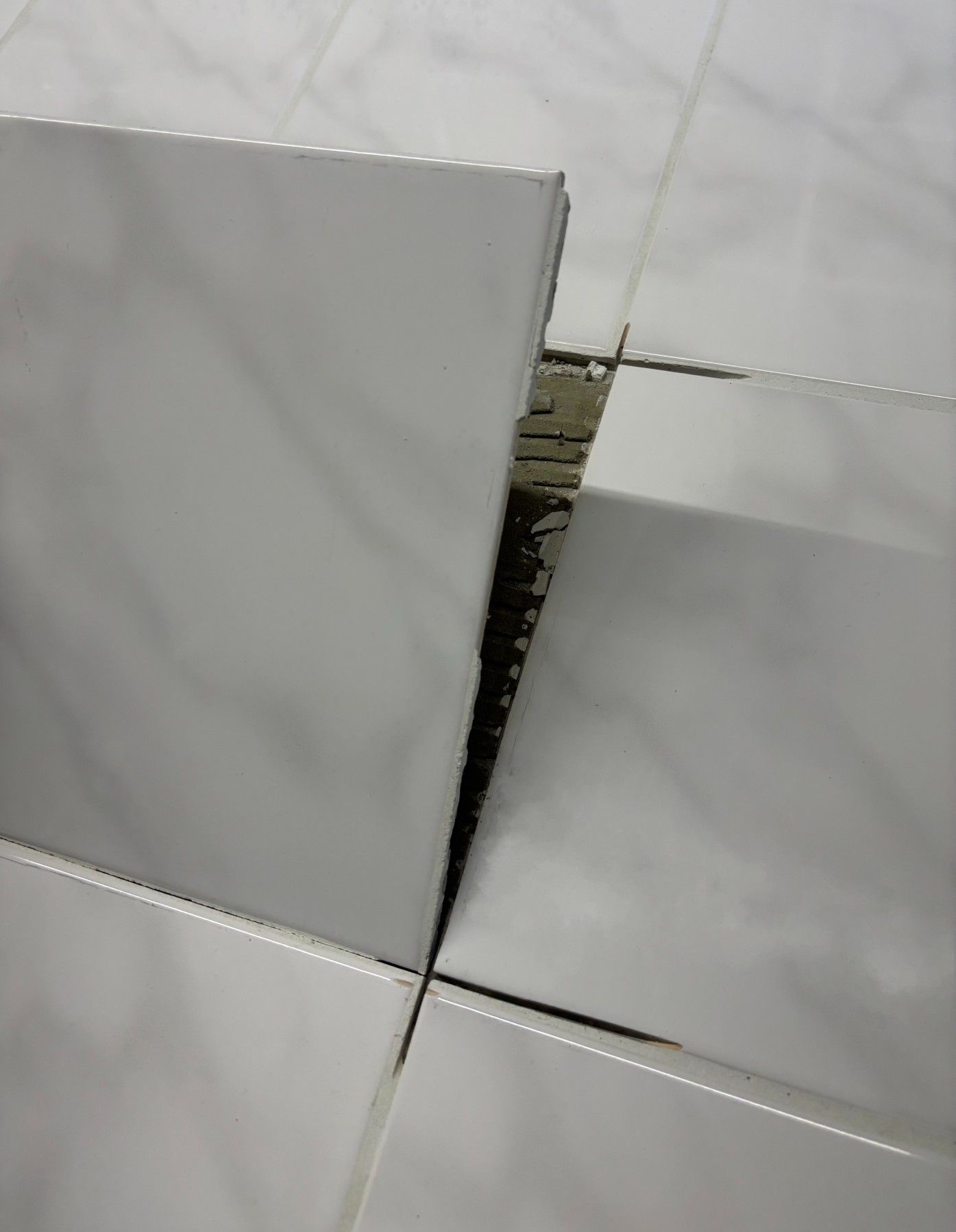 Zerstörungsfreie Fliesenentfernung - Schritt 3