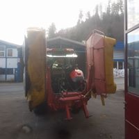 Landmaschinen 2 - Land-und Forstmaschinen Marcel Hotz - Bauma