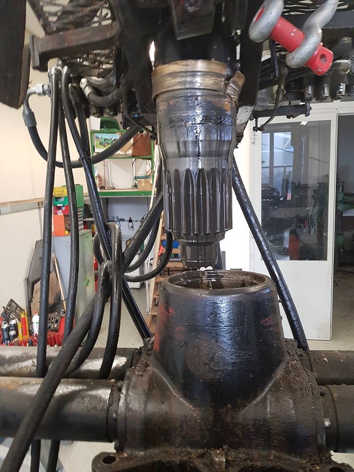 Maschinenreparatur - Land-und Forstmaschinen Marcel Hotz - Bauma