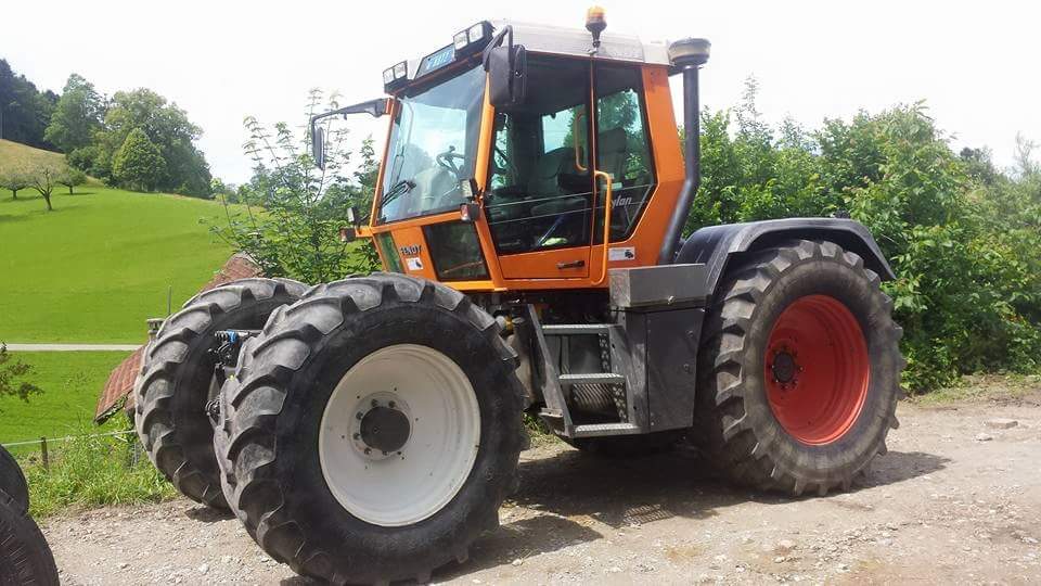 Eigene Traktoren 2 - Land-und Forstmaschinen Marcel Hotz - Bauma