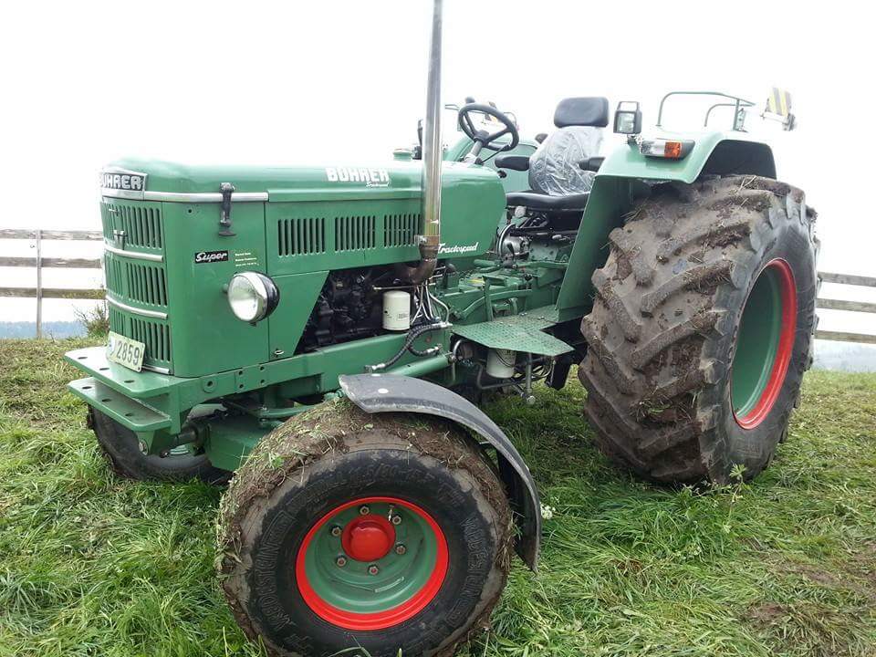 Eigene Traktoren - Land-und Forstmaschinen Marcel Hotz - Bauma