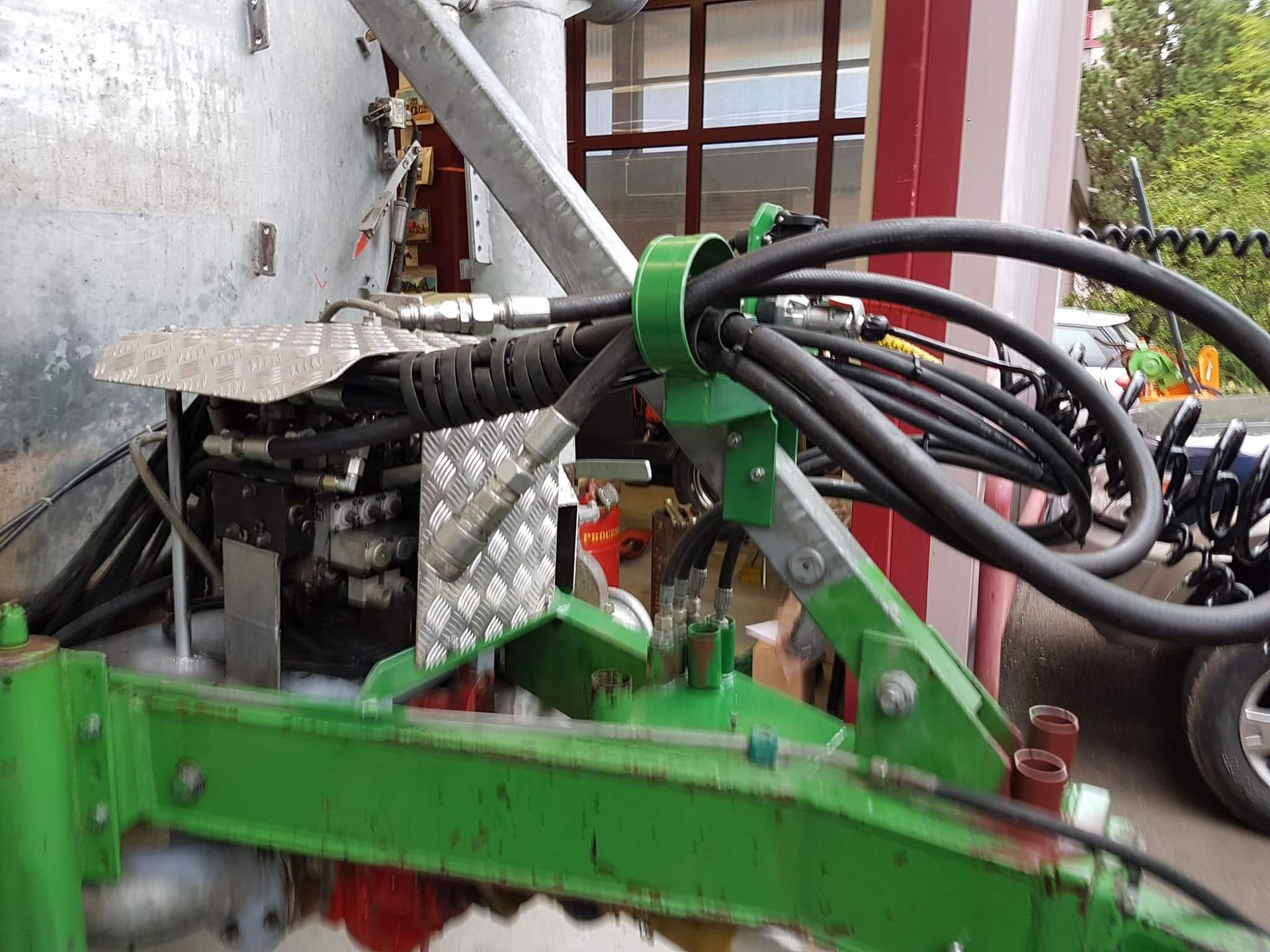 Spezialanfertigungen - Land-und Forstmaschinen Marcel Hotz - Bauma