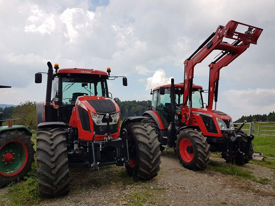 Eigene Maschinen - Land-und Forstmaschinen Marcel Hotz - Bauma