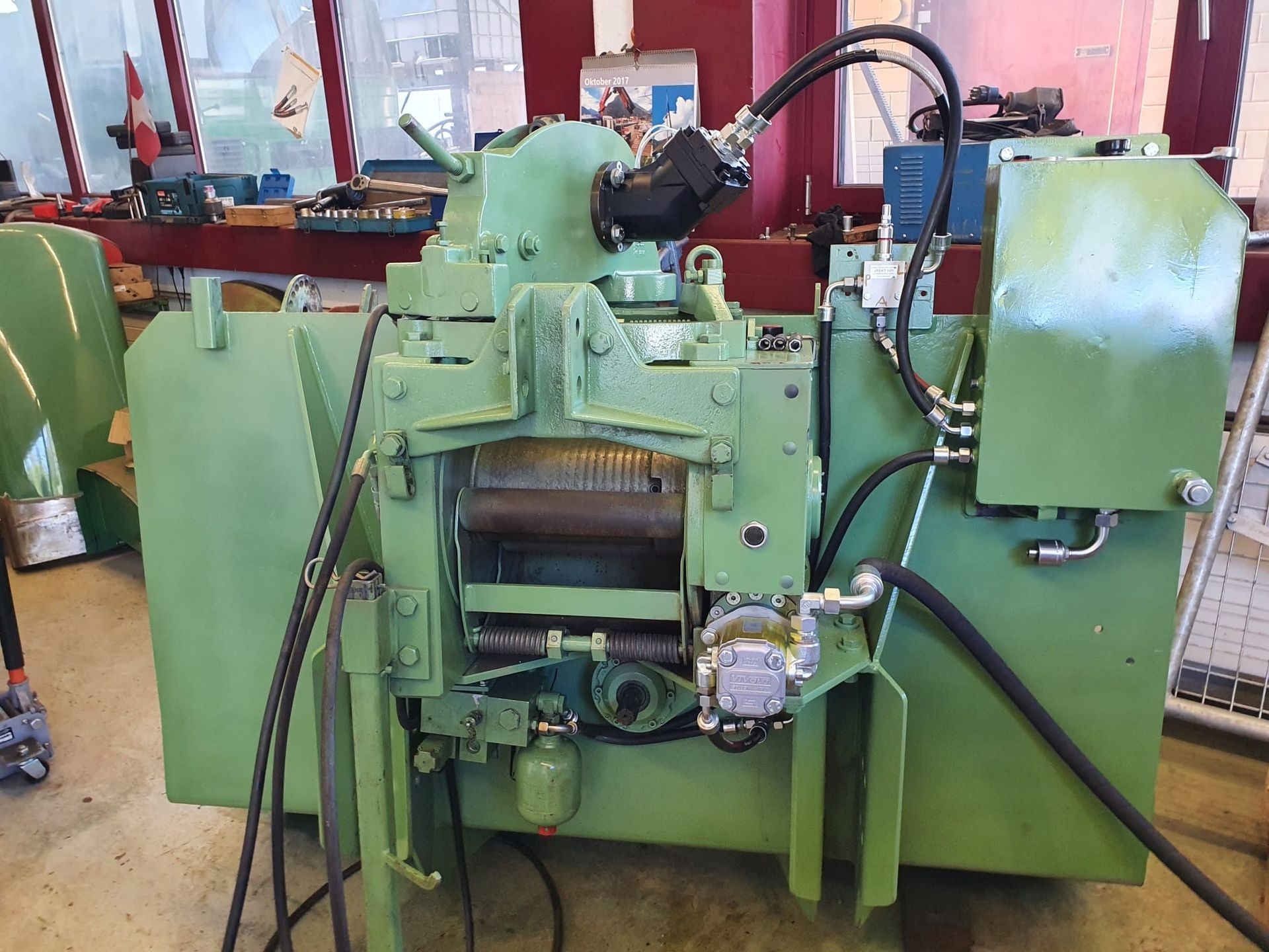 Ablieferung an Adrian Hadorn, Fischenthal. Eigenbau Seilausstoss