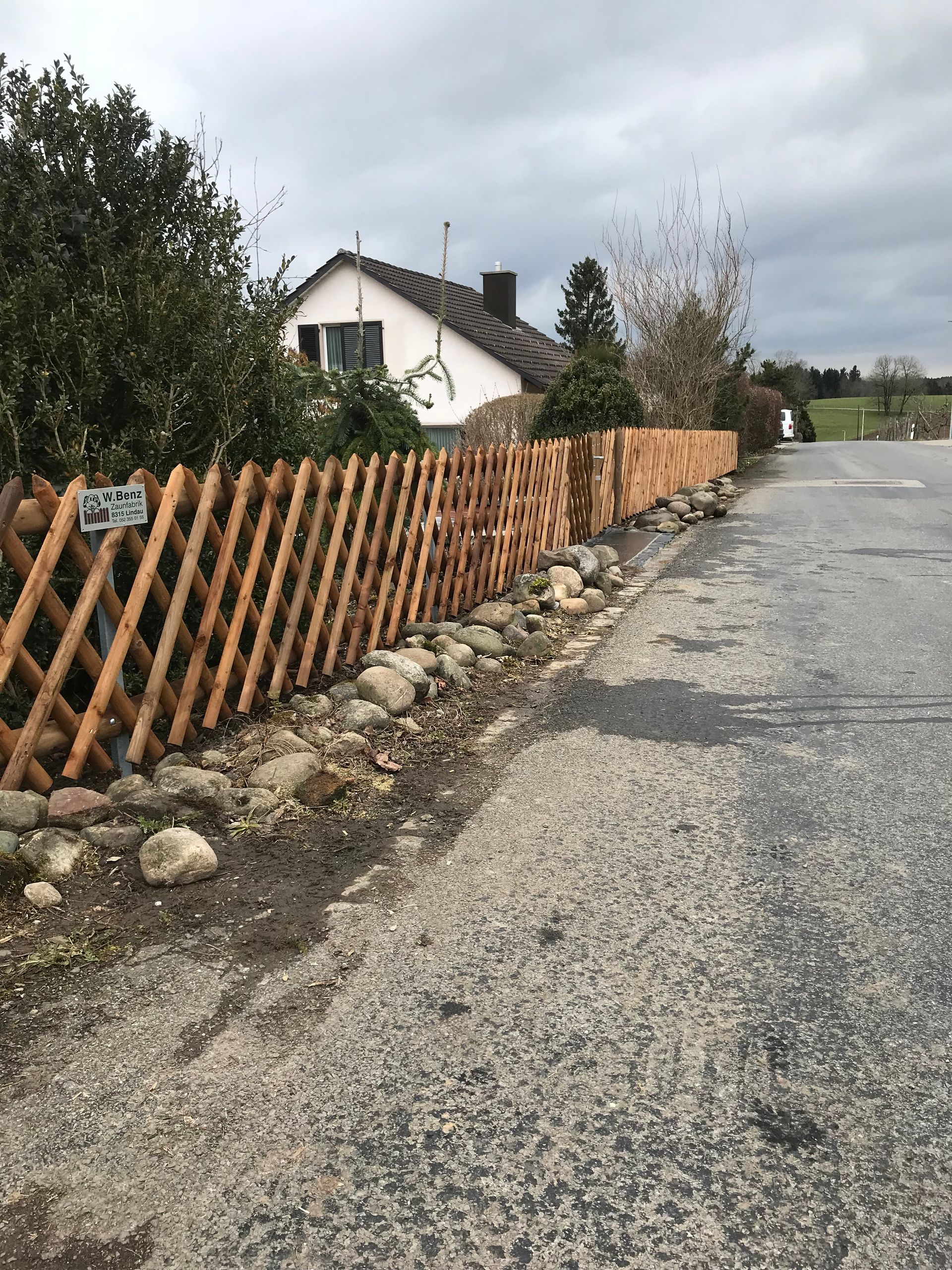 Jägerzaun - W. Benz / Zaunfabrik