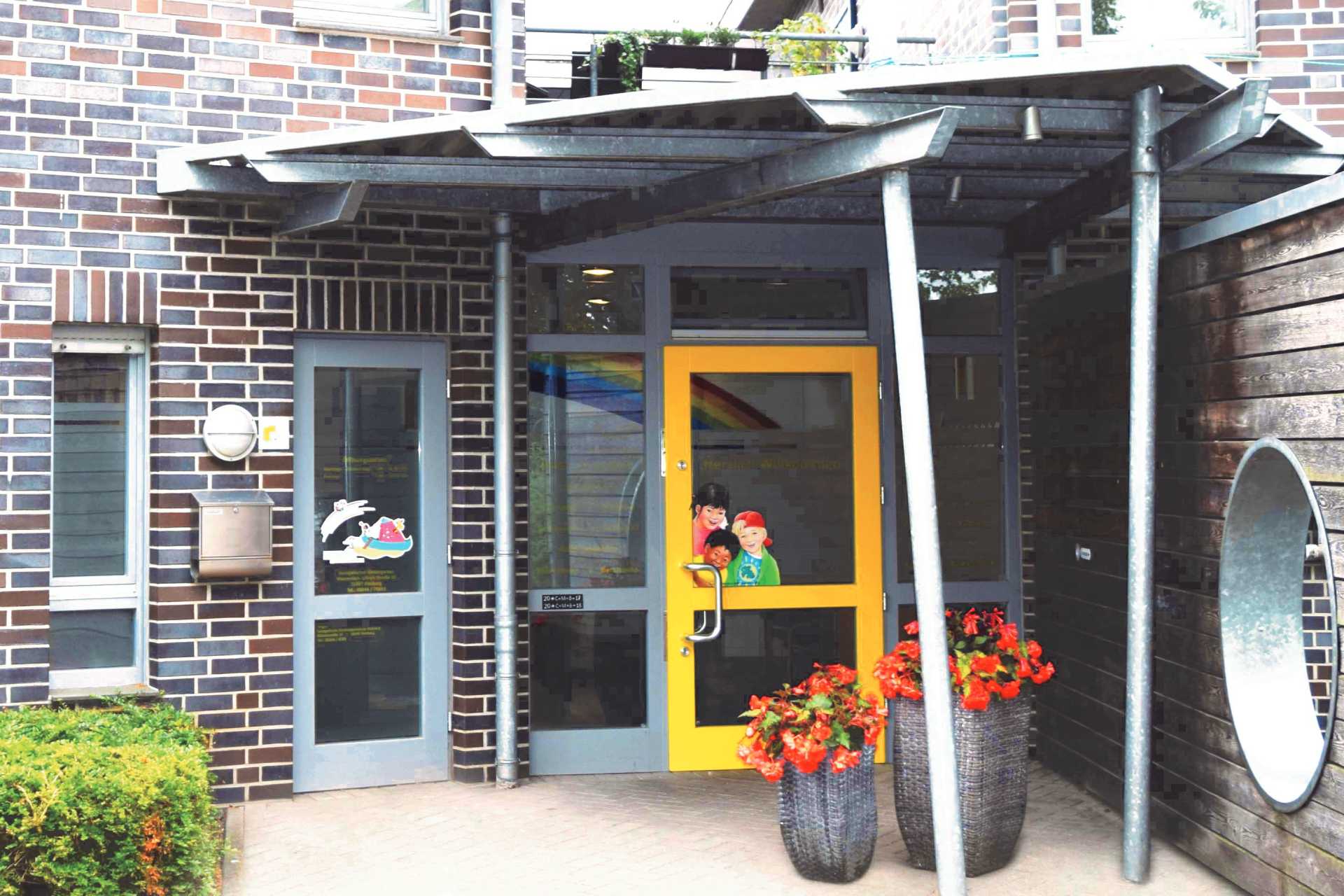 Tierskulpturen aus rostigem Metall