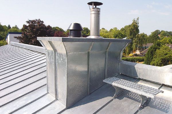 Dächer und Bekleidungen aus Metall | Dachdecker Heinemeyer GmbH & Co. KG | Dachdeckermeister | Düsseldorf